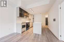 721 - 395 DUNDAS STREET W Oakville