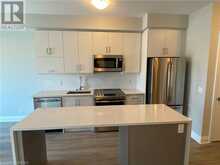 128 GROVEWOOD Common Unit# 117 Oakville