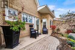 2155 DUNCASTER Drive Unit# 15 Burlington