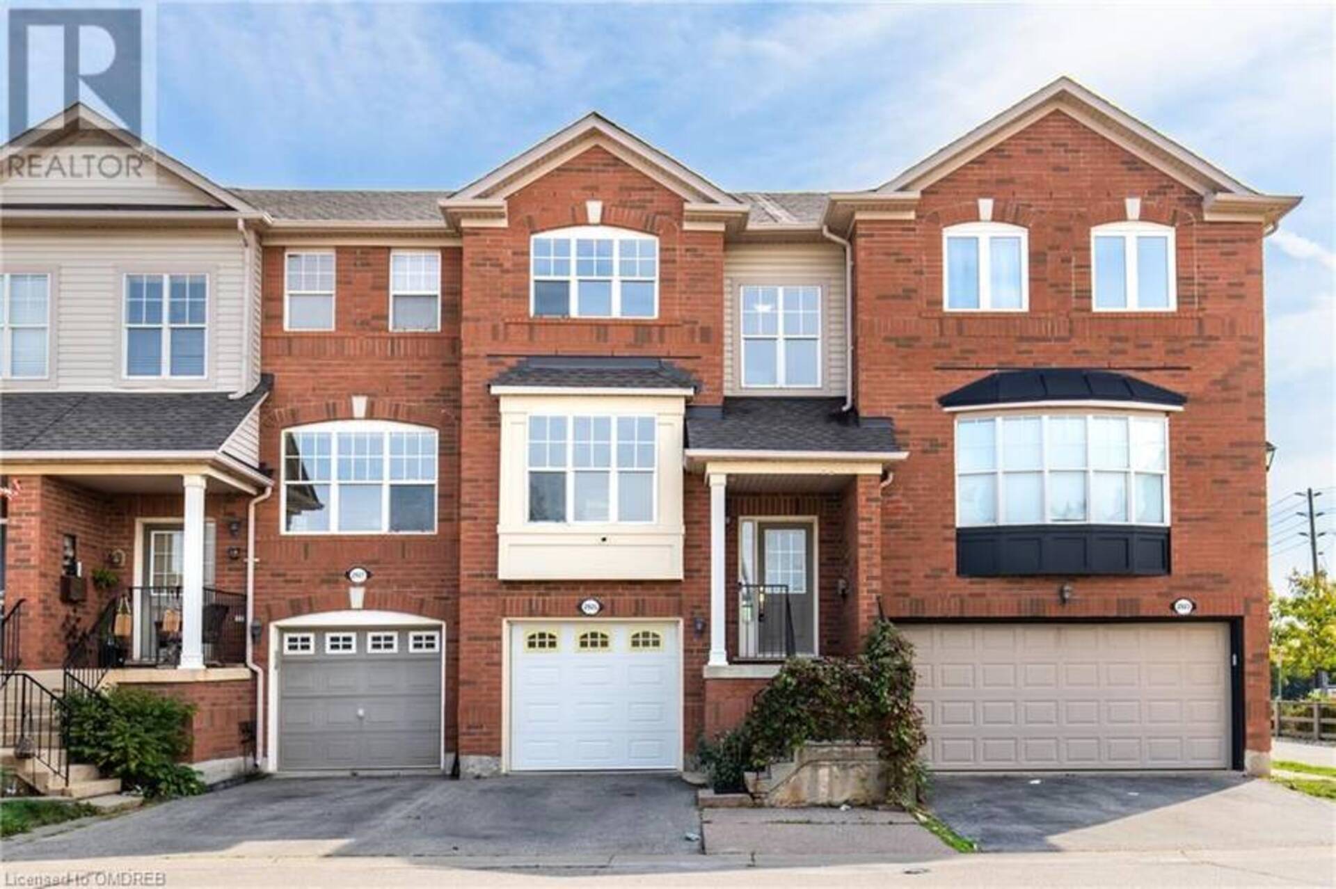 2925 GARNETHILL Way Oakville