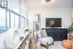 2263 MARINE Drive Unit# 1607 Oakville