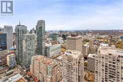 3906 - 11 WELLESLEY STREET WEST STREET Toronto