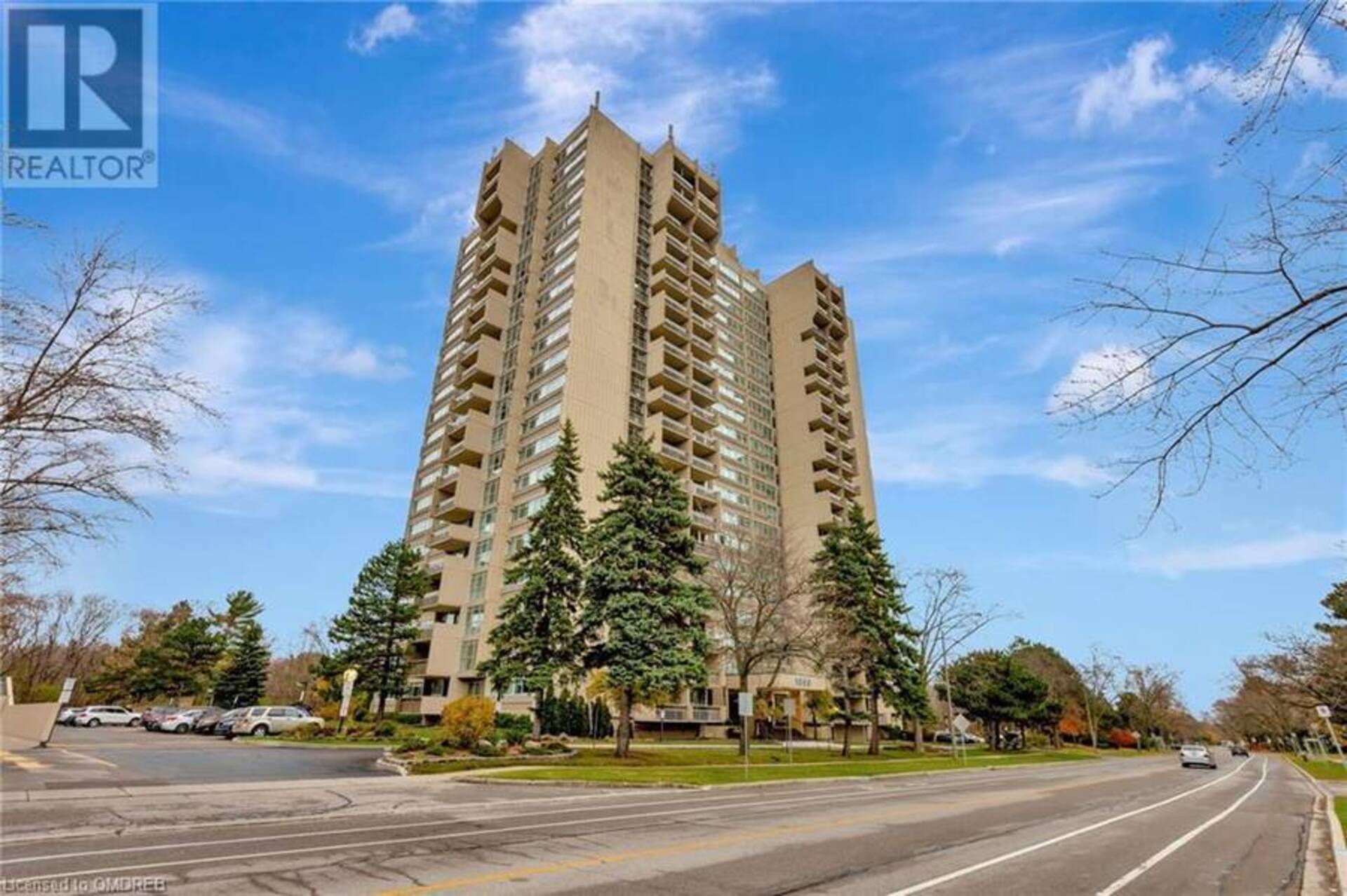 1359 WHITE OAKS Boulevard Unit# 202 Oakville