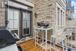 2435 GREENWICH Drive Unit# 83 Oakville