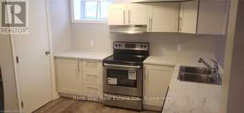 LOWER UNIT - 54 NORDALE CRESCENT Hamilton