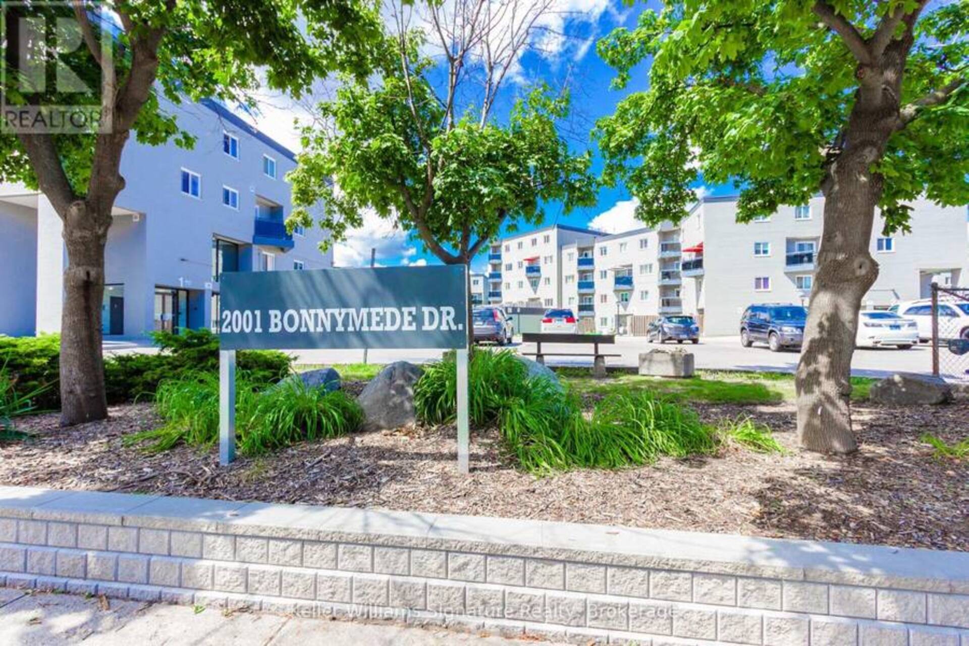 204 - 2001 BONNYMEDE DRIVE Mississauga