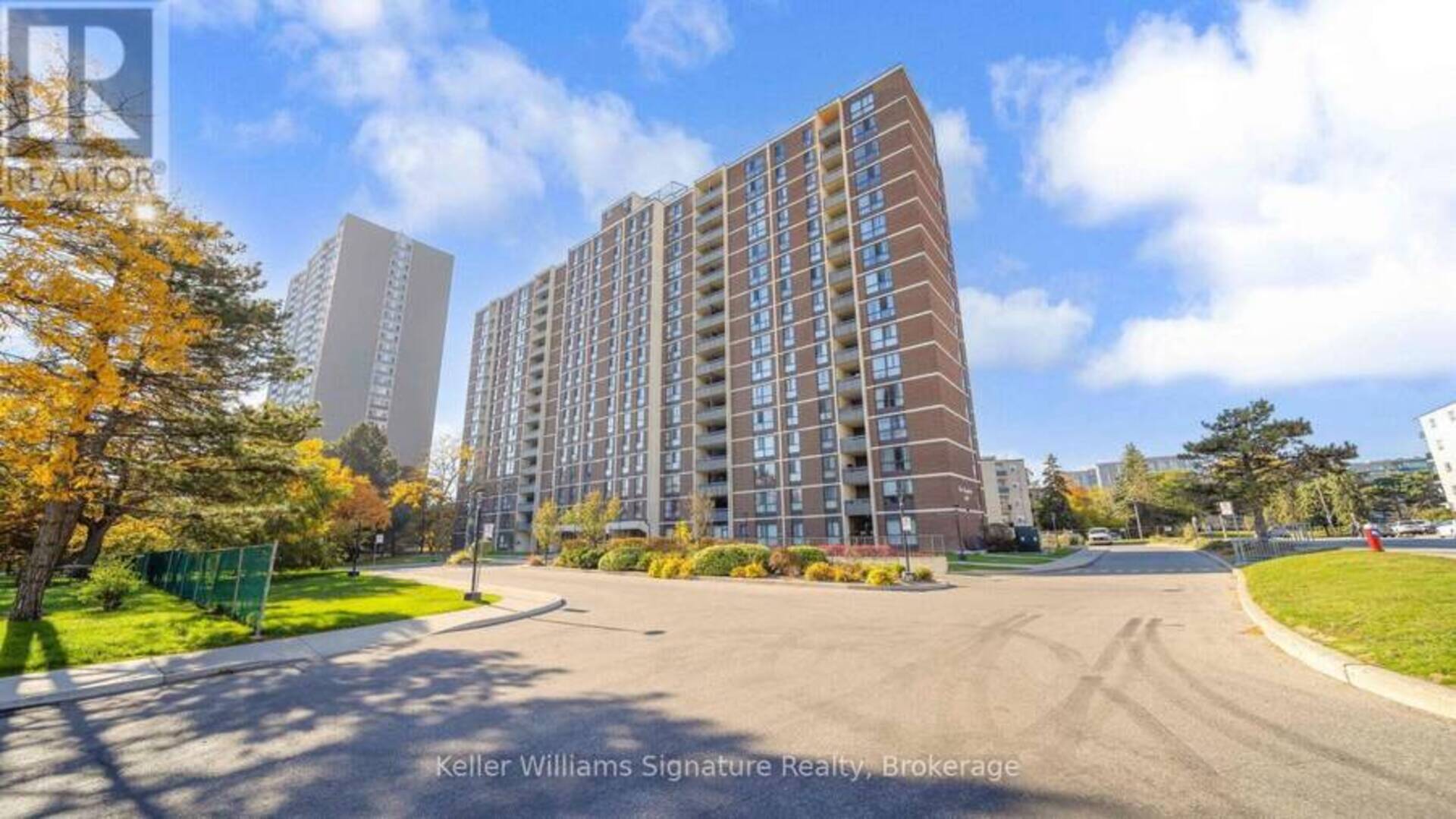 1601 - 3170 KIRWIN AVENUE Mississauga