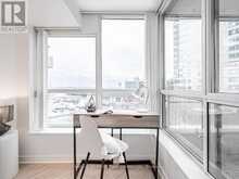 628 - 230 QUEENS QUAY W Toronto