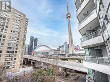 628 - 230 QUEENS QUAY W Toronto