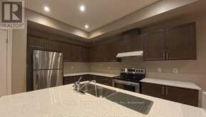 18 - 78 PRESTON MEADOW AVENUE Mississauga