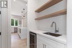 601 MAPLEHURST AVENUE Oakville