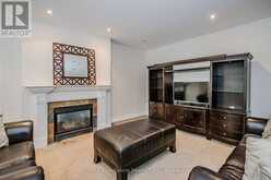 2946 SINGLETON COMMON Burlington