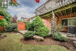 2946 SINGLETON COMMON Burlington