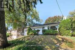 214 LAKEWOOD DRIVE Oakville