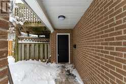 1555 NEWLANDS CRESCENT Burlington