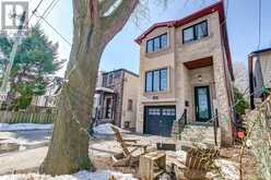 176 LEYTON AVENUE Toronto