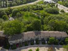 30 GREEN VALLEY Drive Unit# 32 Kitchener