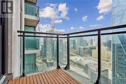 16 HARBOUR Street Unit# 4203 Toronto