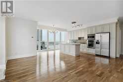 16 HARBOUR Street Unit# 4203 Toronto