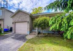 28 PEGLAR Crescent Fergus