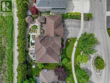 827 BIRCHMOUNT Drive Waterloo