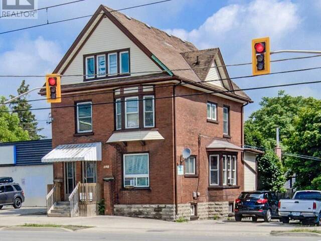 698 KING Street W Kitchener Ontario