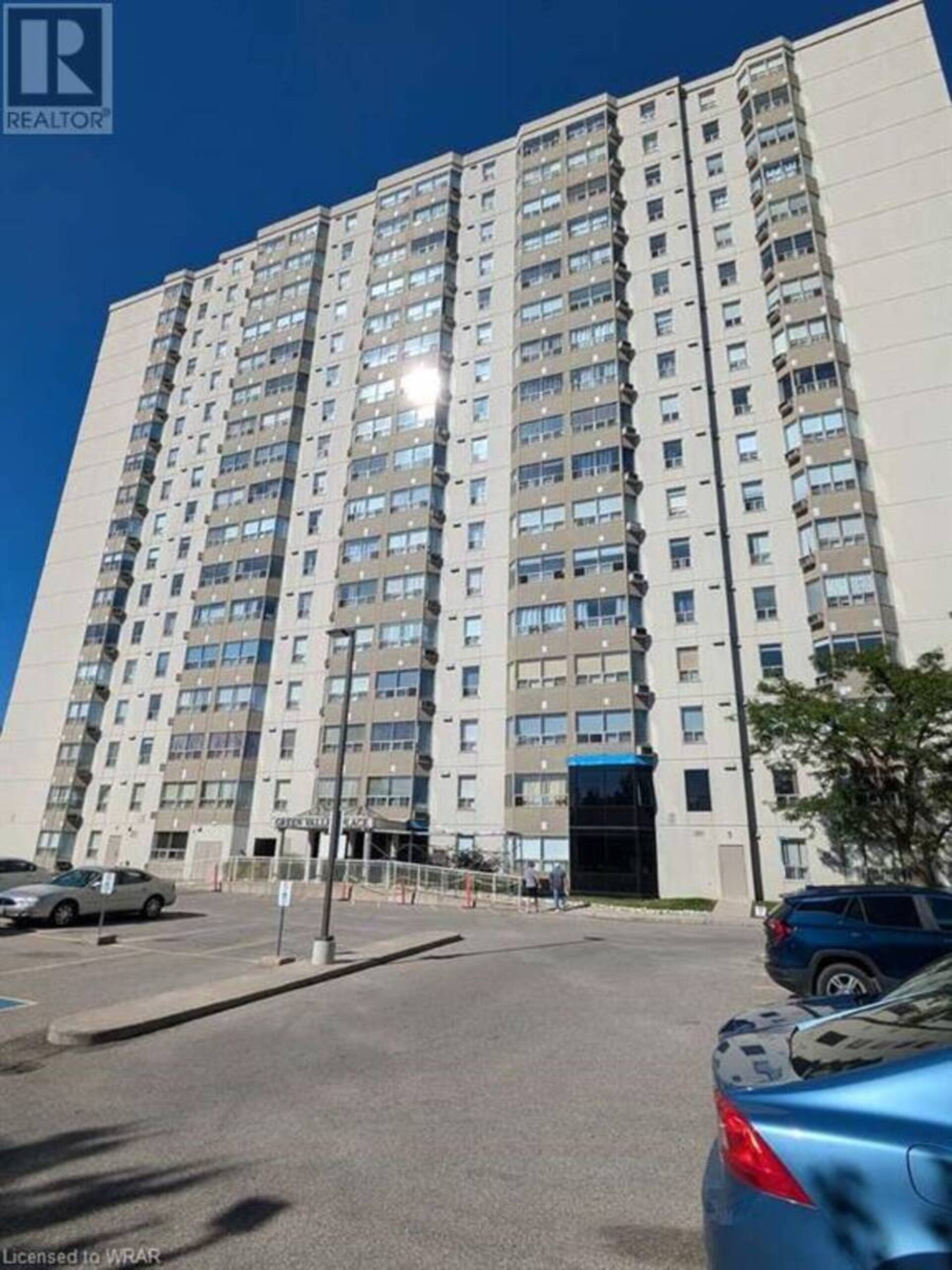 35 GREEN VALLEY Drive Unit# 710 Kitchener