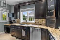 423 DEER RIDGE Drive Kitchener