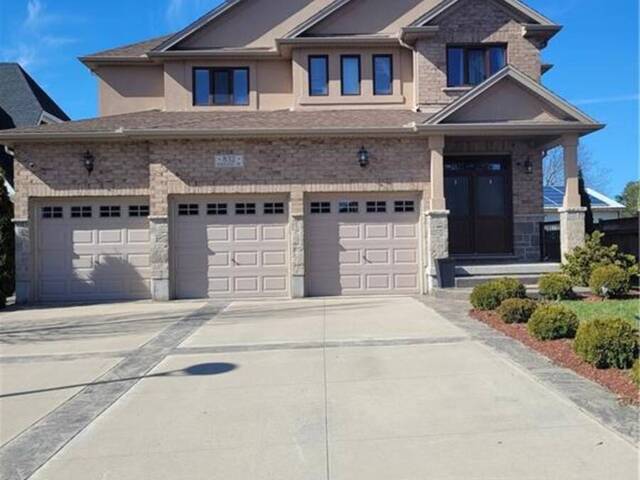 832 NORMANDY Drive Woodstock Ontario