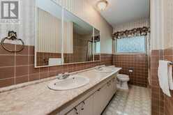 594 GREENBROOK Drive Kitchener