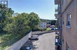 283 FAIRWAY Road N Unit# 306 Kitchener