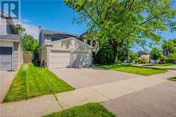 67 TOYNBEE Crescent Kitchener