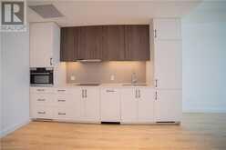 741 KING Street W Unit# 406 Kitchener