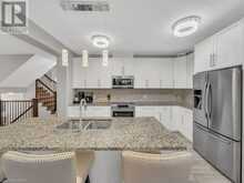 917 DEER CREEK Court Kitchener