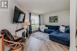 60 ELMSDALE Drive Unit# 35 Kitchener