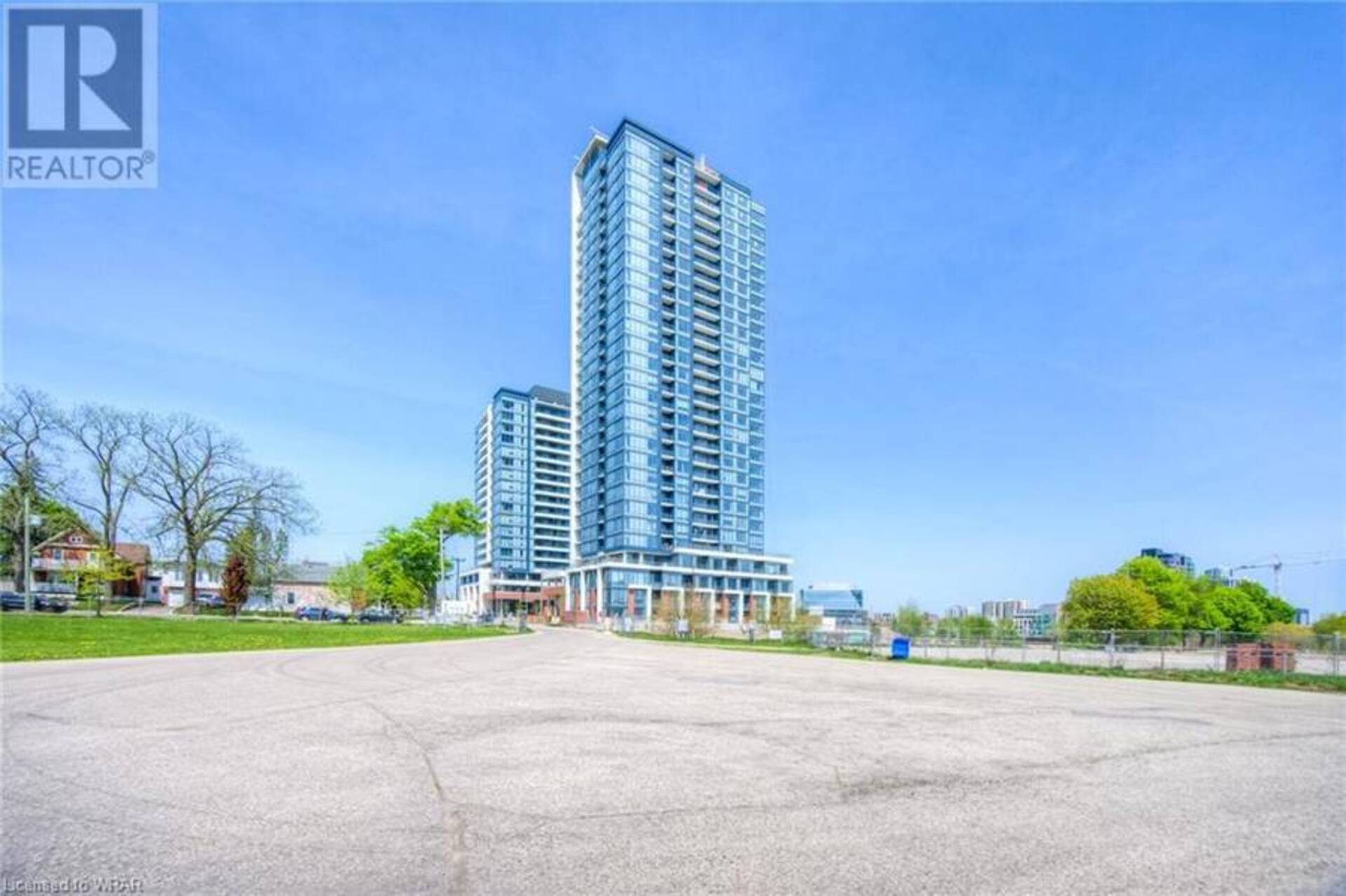 15 WELLINGTON Street S Unit# 1704 Kitchener