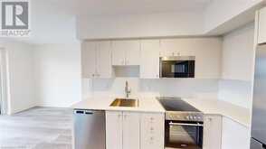 15 WELLINGTON Street S Unit# 1704 Kitchener