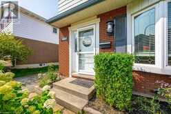 90 ARROWHEAD Crescent Kitchener