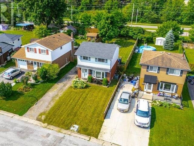 90 ARROWHEAD Crescent Kitchener Ontario