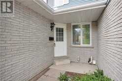 405 KINGSCOURT Drive Unit# 4 Waterloo