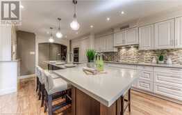 77 CANDLE Crescent Kitchener