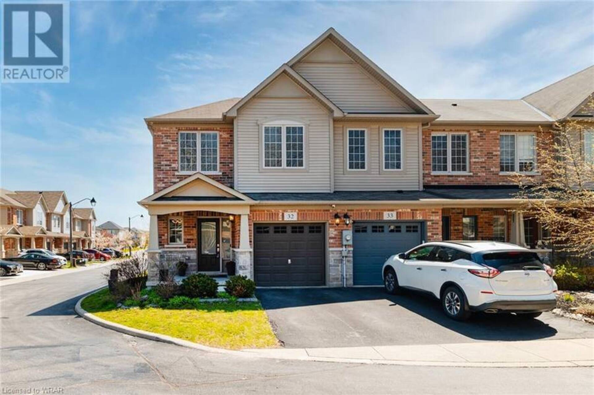 45 ROYAL WINTER Drive Unit# 32 Binbrook