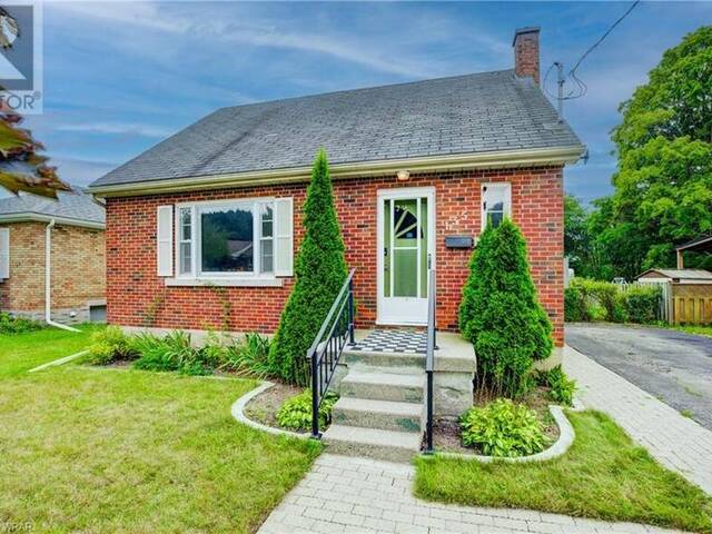 135 STEWART Avenue Cambridge Ontario