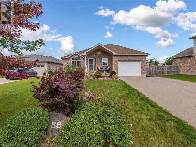 88 ANDREWS Drive Drayton Ontario