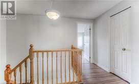 2 MAX BECKER Drive Kitchener