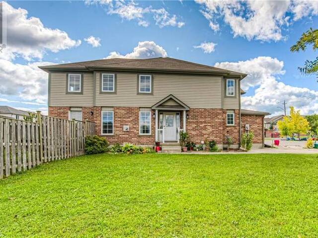 2 MAX BECKER Drive Kitchener Ontario