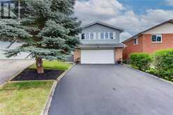 6 ZEFFER Place Kitchener