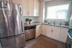 489 EAST Avenue Unit# B Kitchener