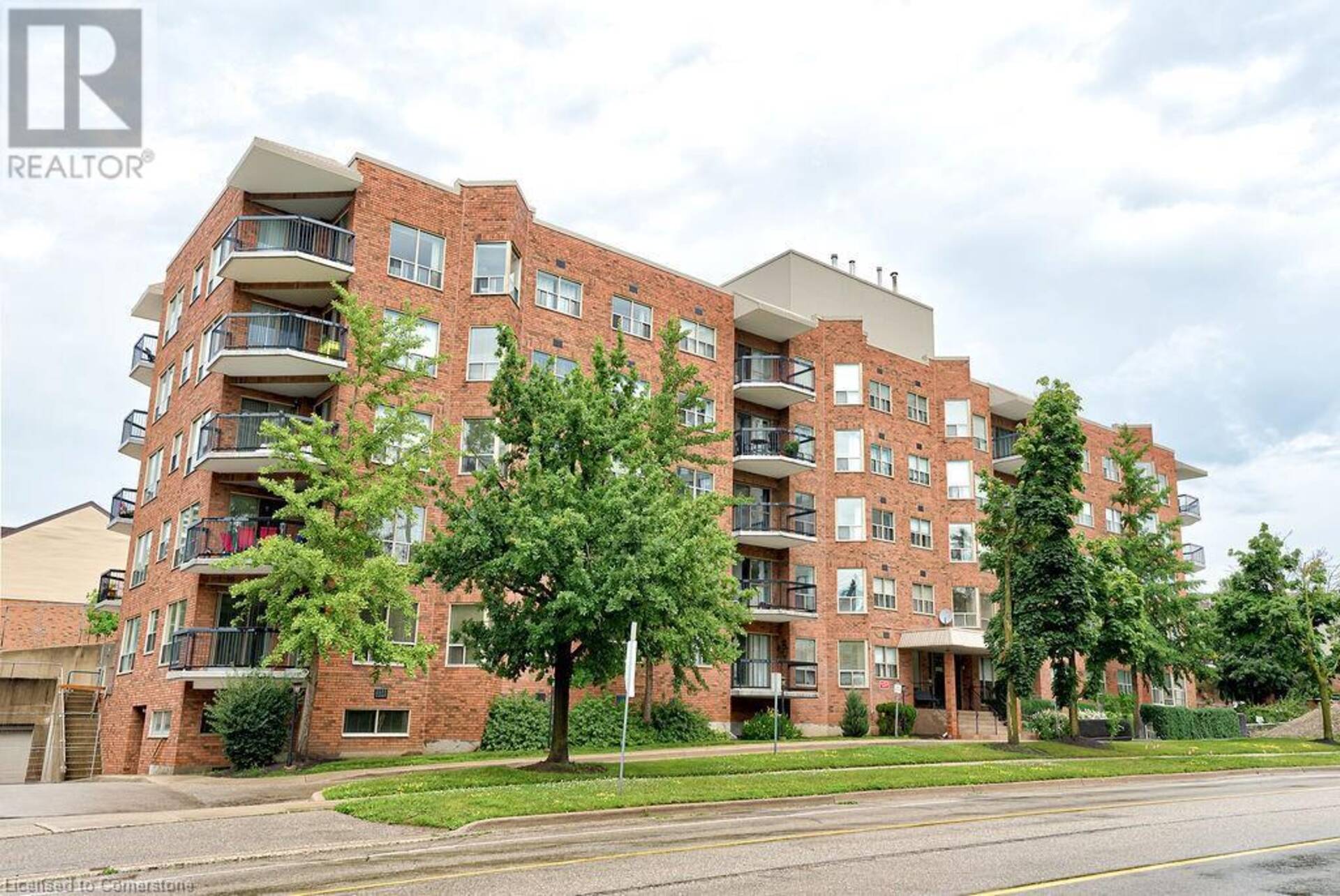 300 KEATS Way Unit# 507 Waterloo