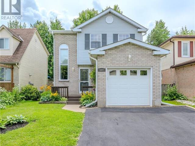 527 DRUMMERHILL Crescent Waterloo Ontario